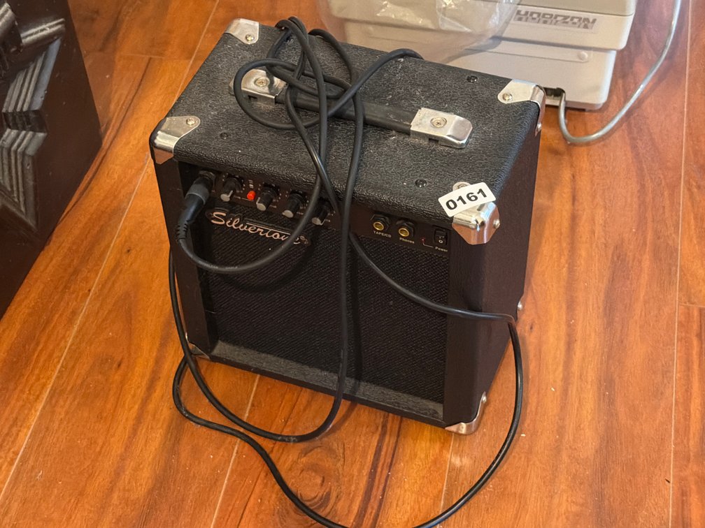 SILVERTONE AMP