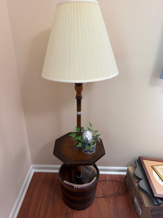 LAMP TABLE