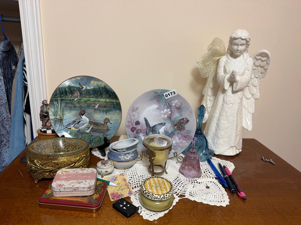 COLLECTOR PLATES , ANGEL FIGURE , ETC