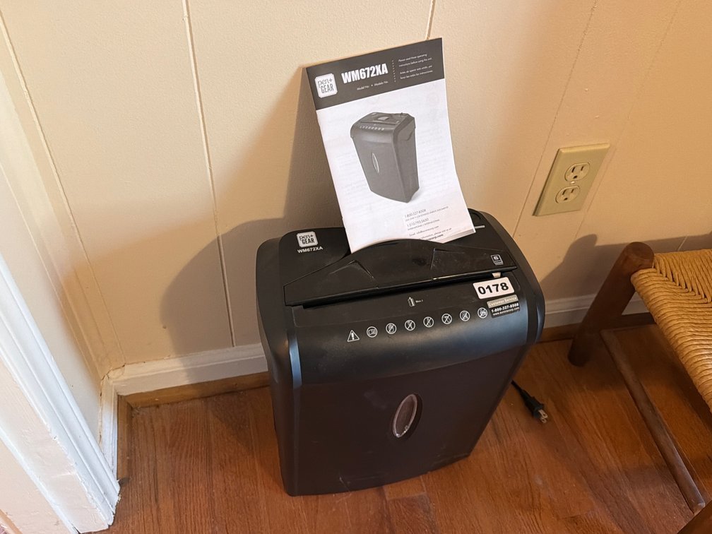 PAPER SHREDDER