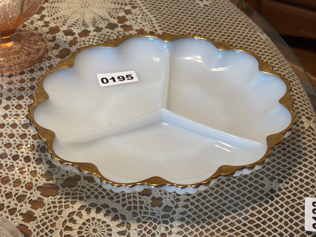 DIVIDED FIRE KING DISH