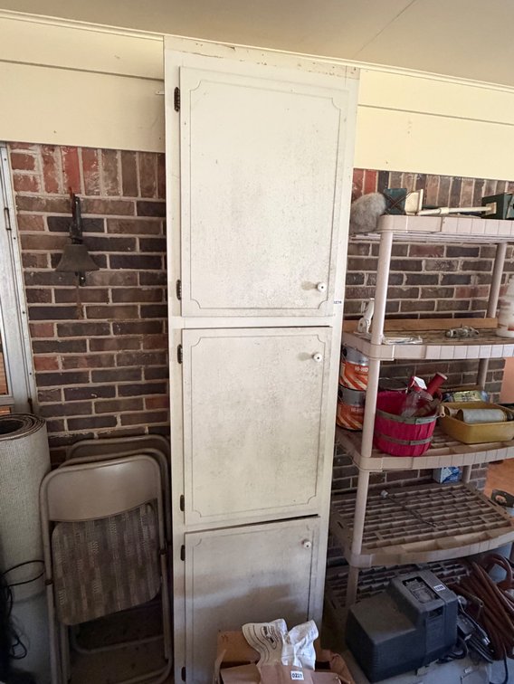 CABINET & CONTENTS