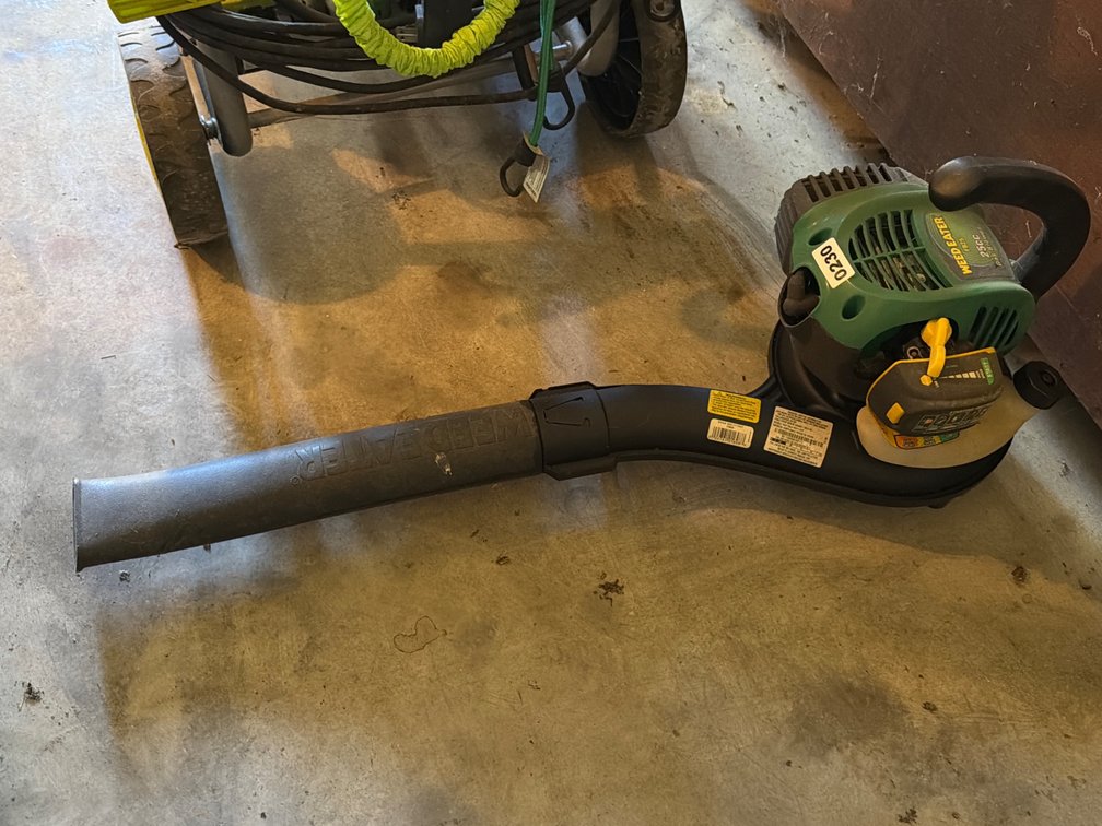 WEEDEATER BLOWER