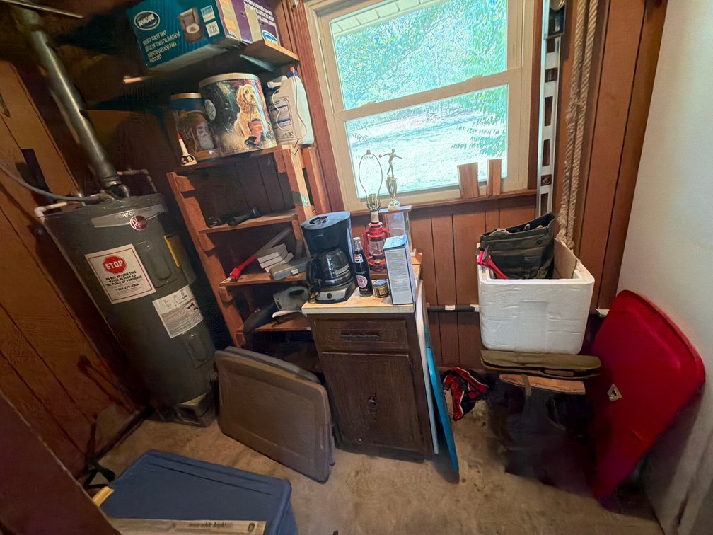 CONTENTS OF CLOSET