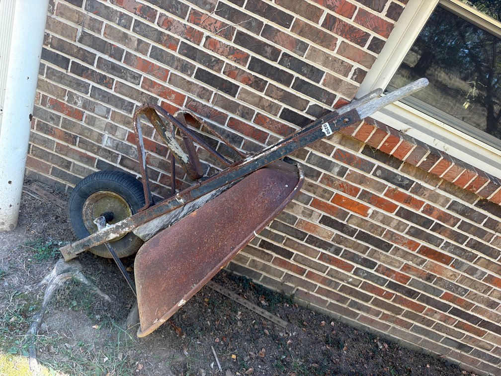 WHEELBARROW