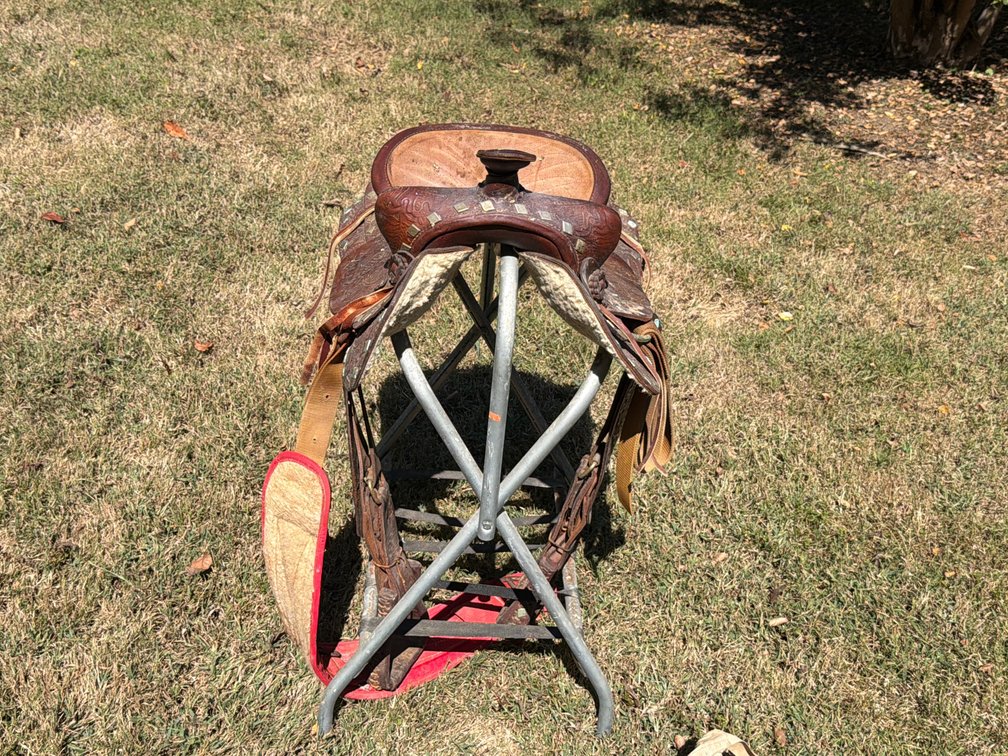 HORSE SADDLE ON STAND