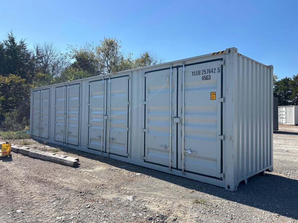 2026 40’ MULTI DOOR STORAGE CONTAINER(YLEU2576425)