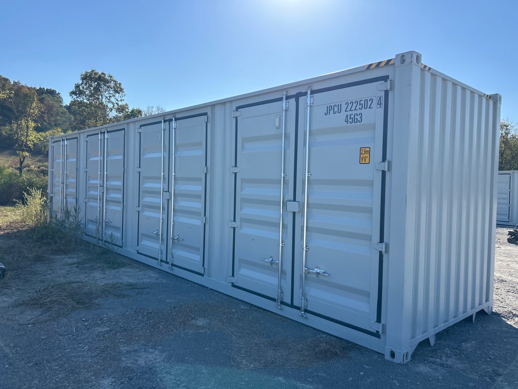 2026 40’ MULTI DOOR STORAGE CONTAINER (JPCU2225024)