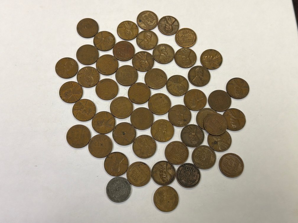 LOT OF WHEAT PENNIES