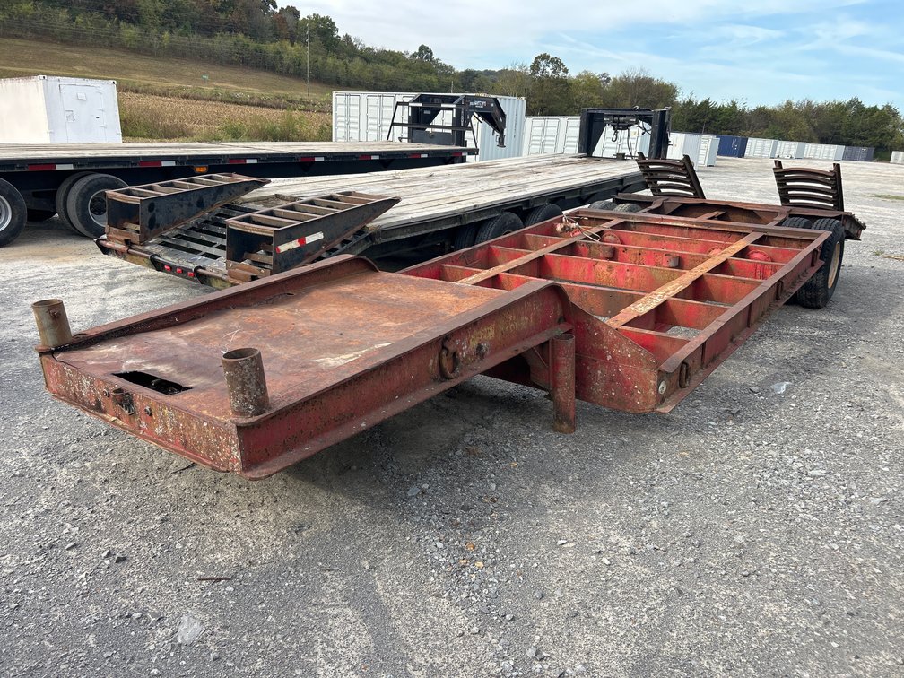5TH WHEEL EQUIPMENT TRAILER