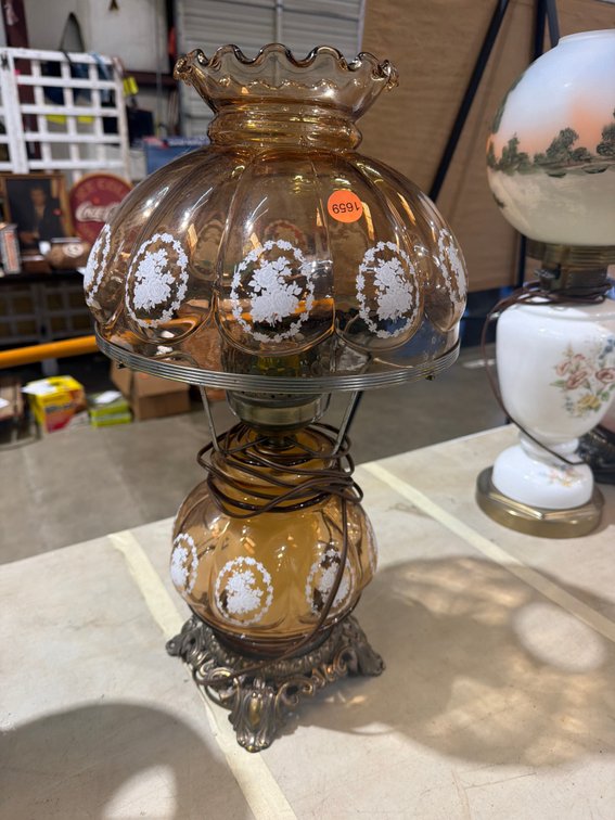 VINTAGE LAMP