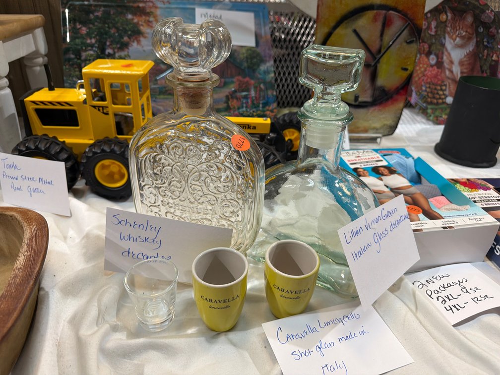 GLASS DECANTERS, CARAVELLA LIMINCELLO SHOT GLASSES