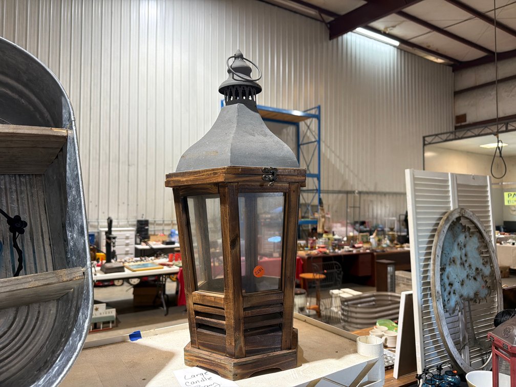 CANDLE LANTERN