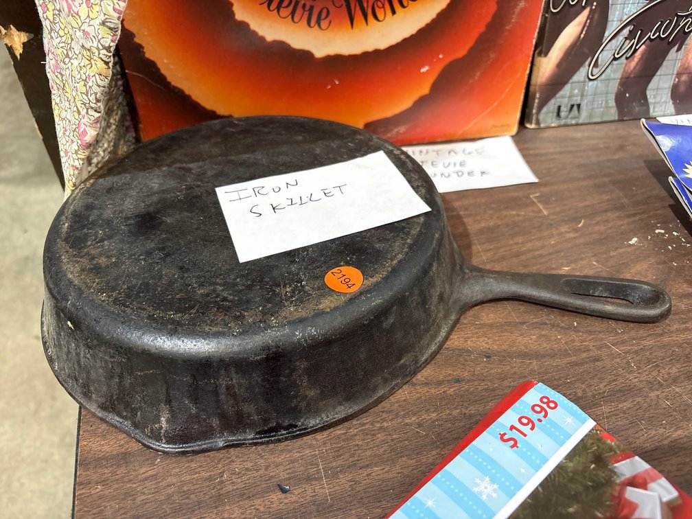 CAST IRON SKILLET
