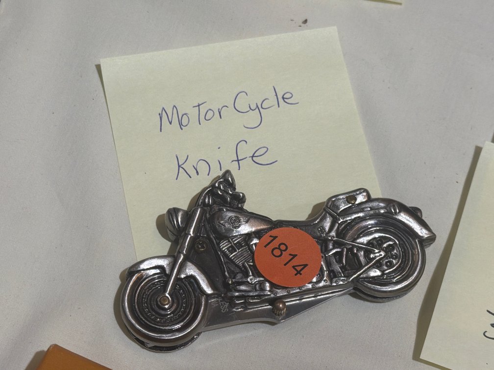 MOTORCYCLE KNIFE