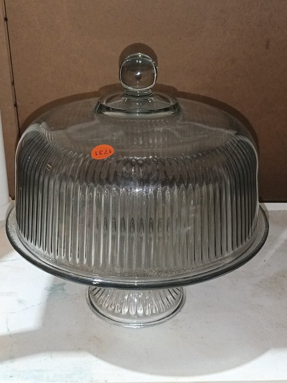 GLASS LIDDED CAKE STAND