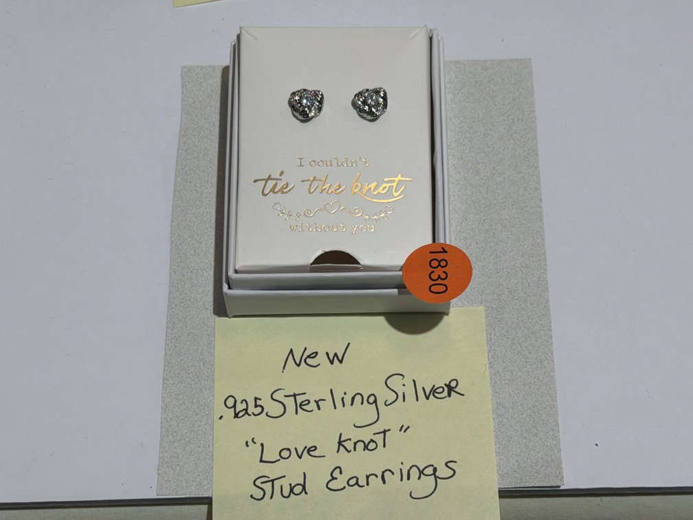 925 STERLING SILVER LOVE KNOT STUD EARRINGS
