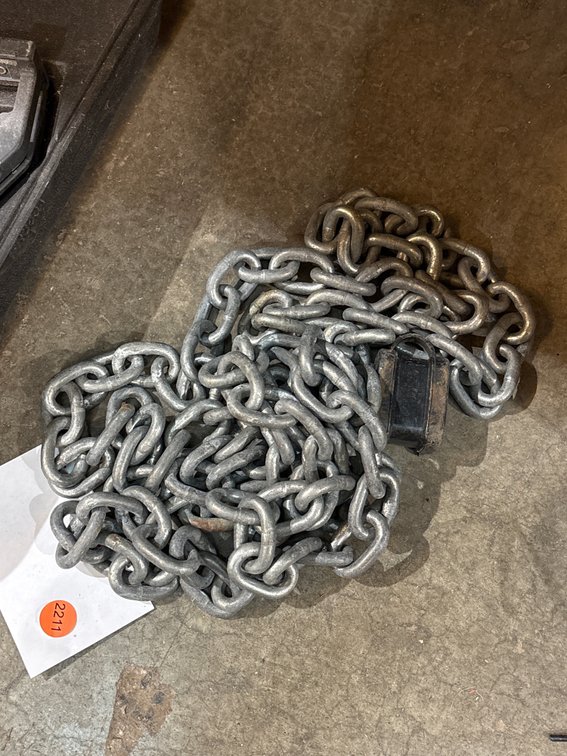9FT CHAIN W/ PADLOCK