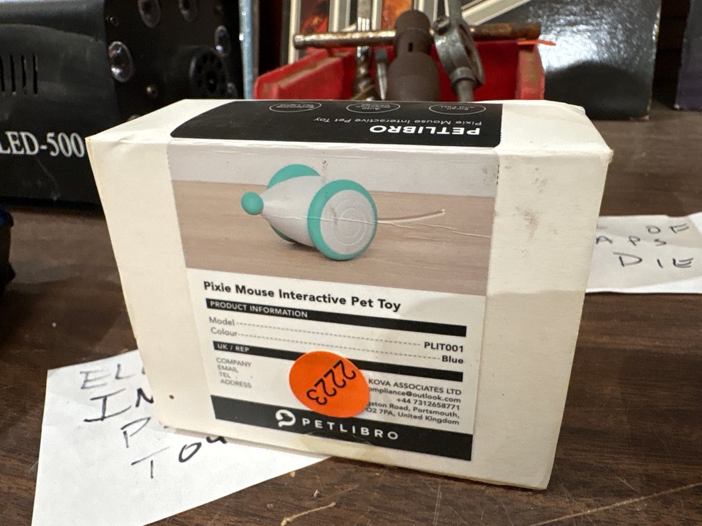 ELECTRONIC INTERACTIVE PET TOY