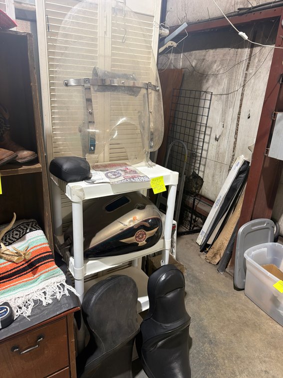 HARLEY DAVIDSON AND OTHER MOTORCYCLE PARTS