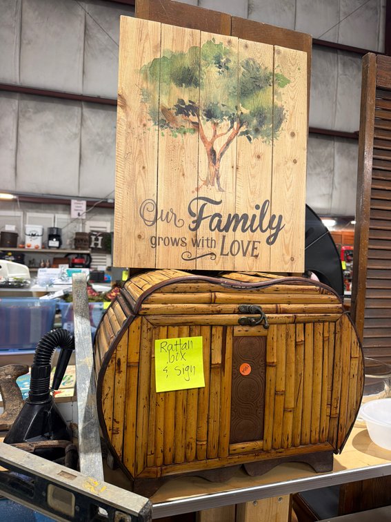 RATTAN BOX AND SIGN