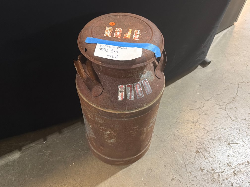 VINTAGE MILK CAN & LID