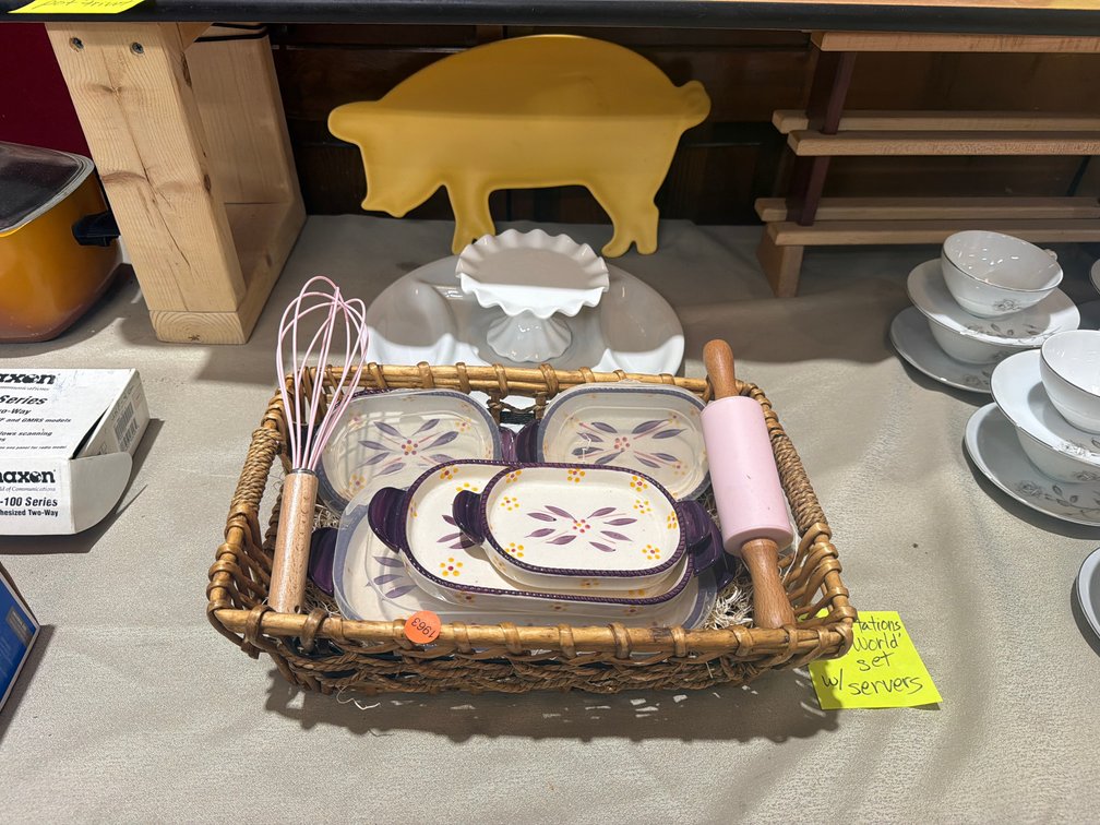 TEMPATIONS OLD WORLD SET AND SERVING PLATTERS