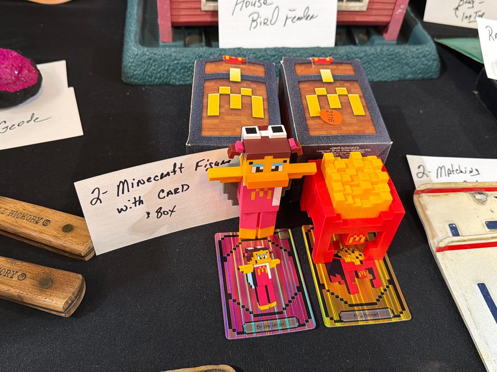 MINECRAFT FIGURES, CARDS, BOXES HAPPY MEAL TOYS