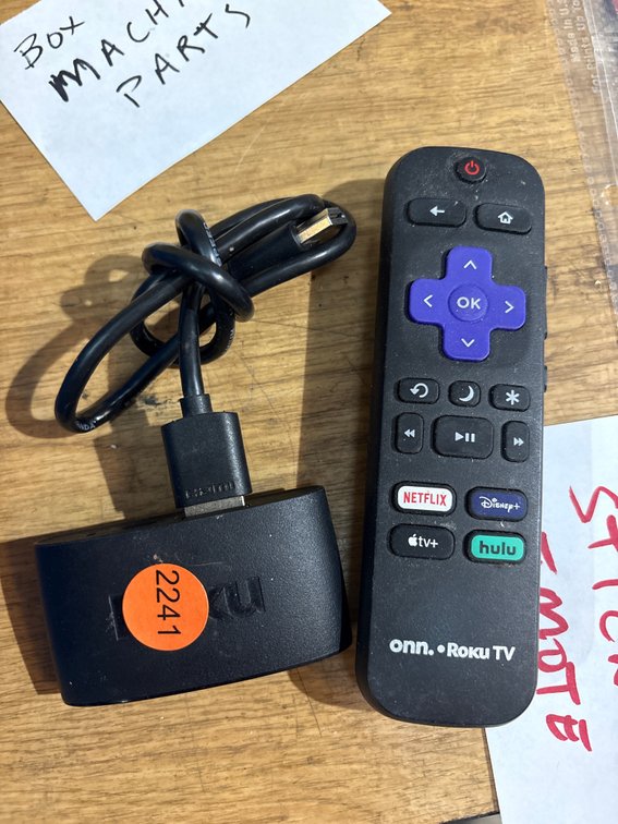 ROKU STICK & REMOTE