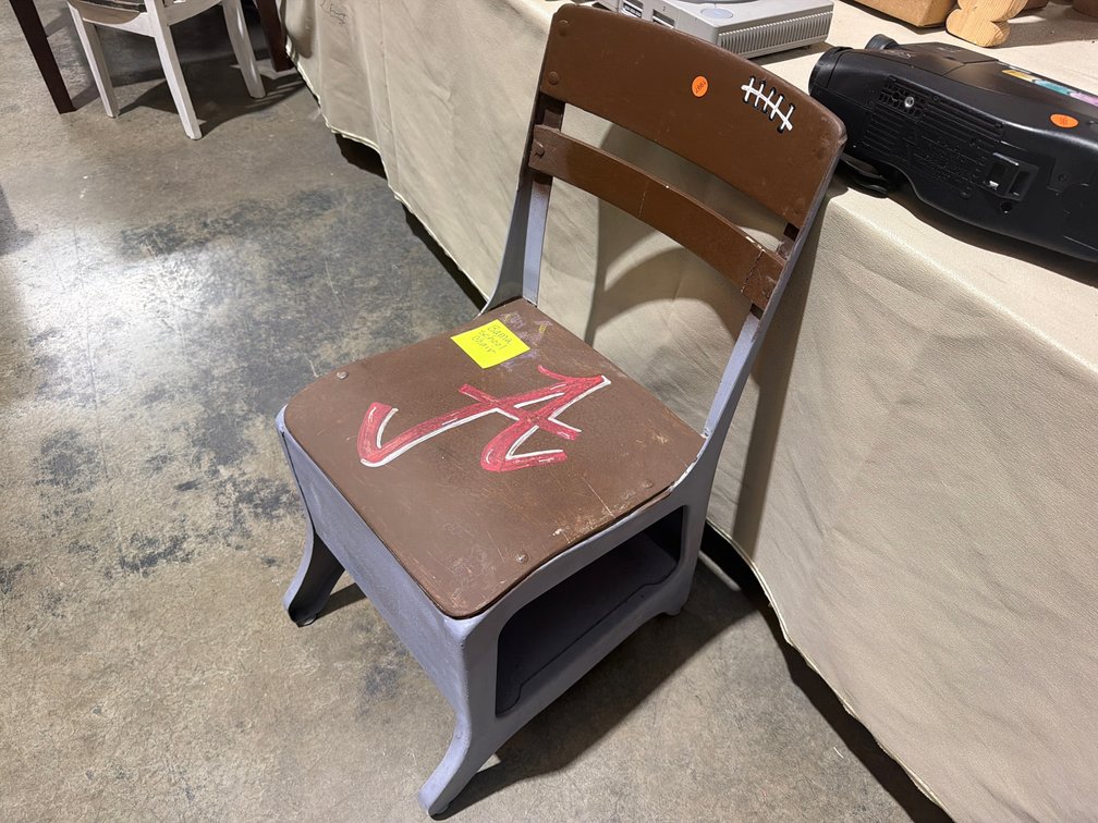 ALABAMA SCHOOL CHAIR