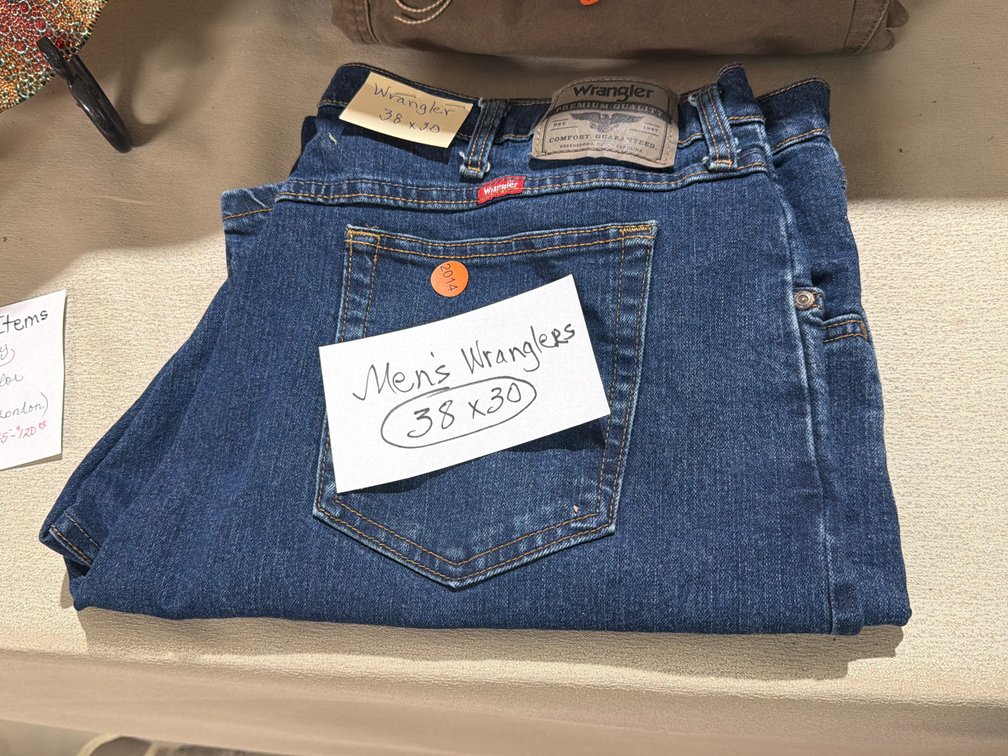 MENS WRANGLER JEANS