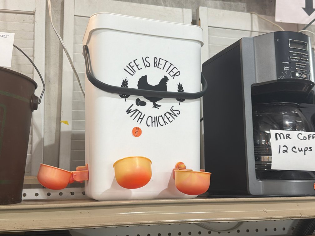 CHICKEN FEEDER BUCKET