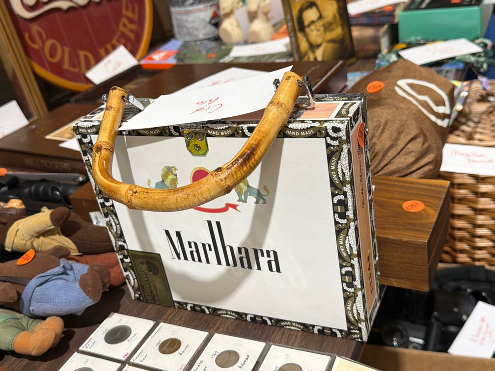 CIGAR PURSE