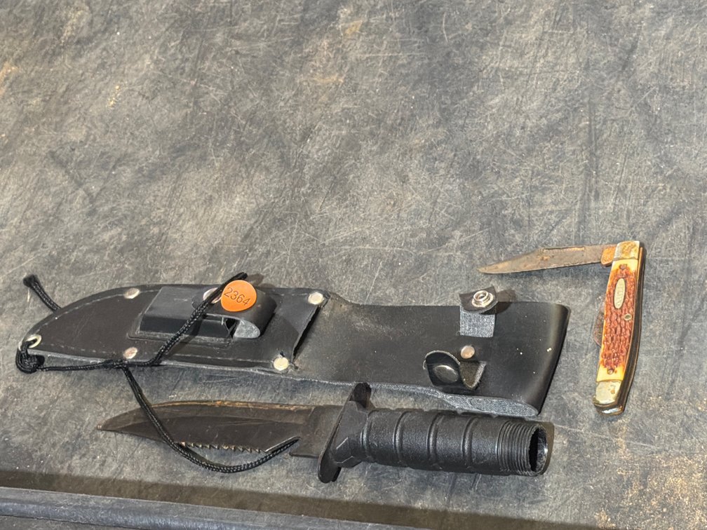 KNIFE W/ SHEATH, OLD CUTLER KNIFE