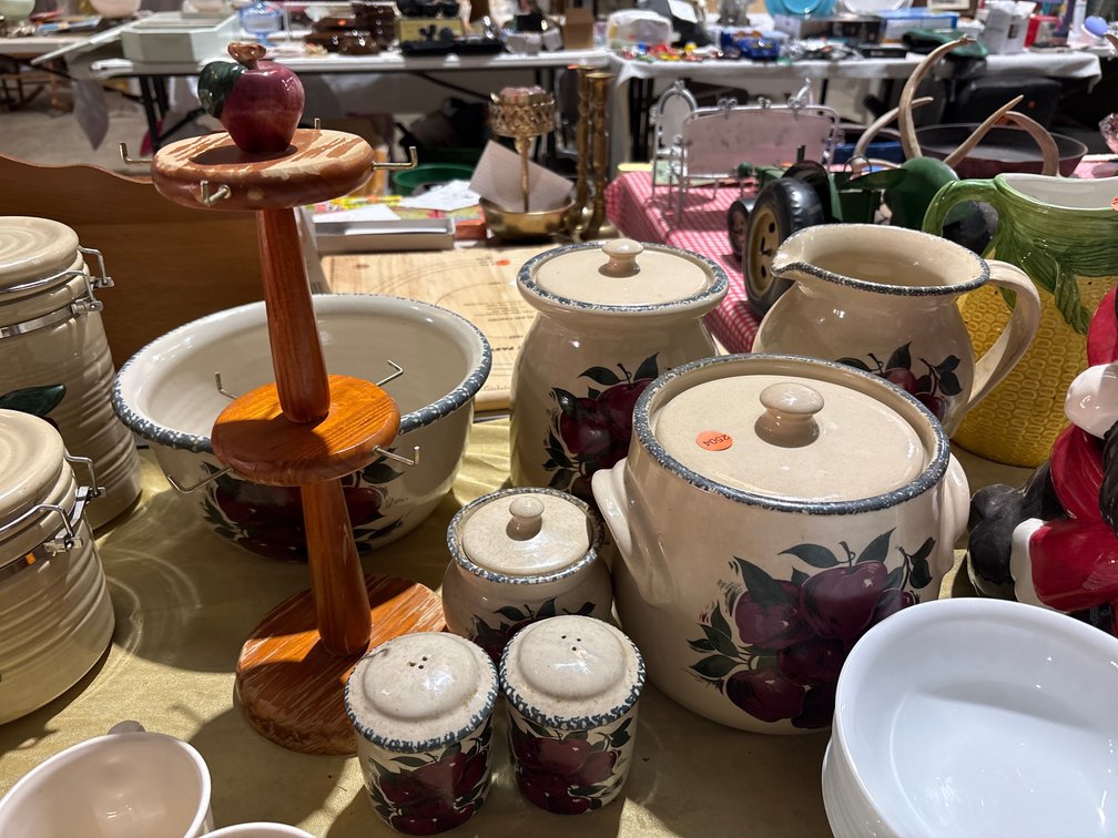 HOME & GARDEN CANISTERS, BOWL, ETC.