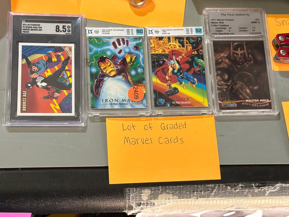 LOT OF GRADED MARVEL COMIC CARDS