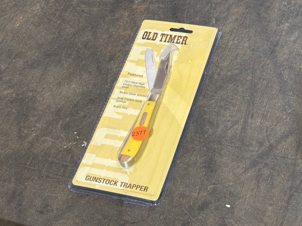 OLD TIMER GUNSTOCK TRAPPER KNIFE