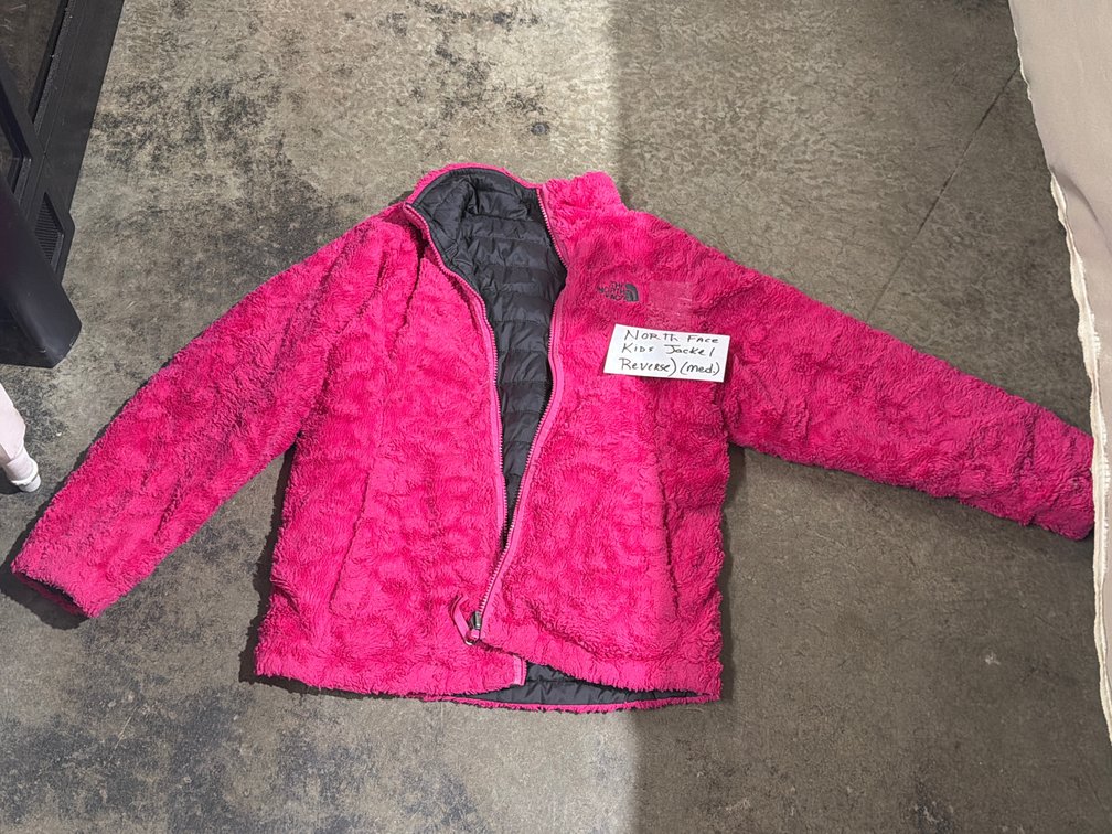 GIRLS REVERSIBLE BORTH FACE JACKET