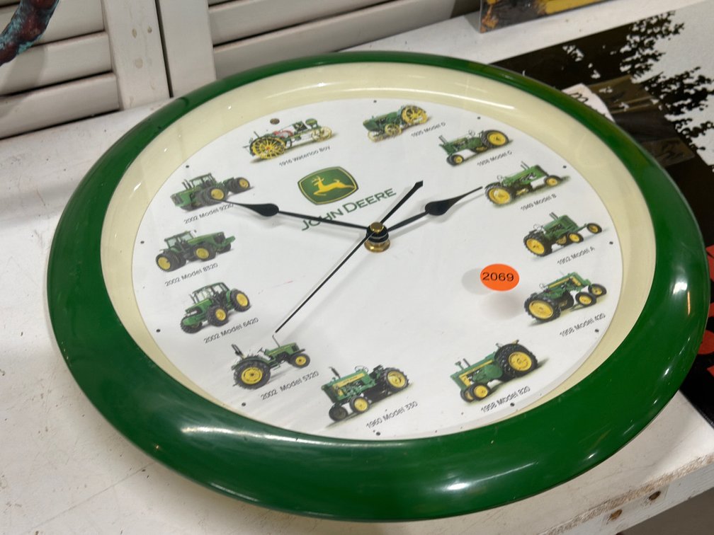 JOHN DEERE TRACTOR PLATE