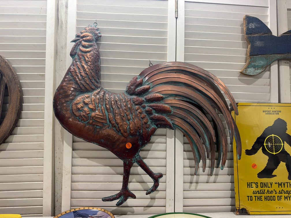 LARGE METAL ROOSTER