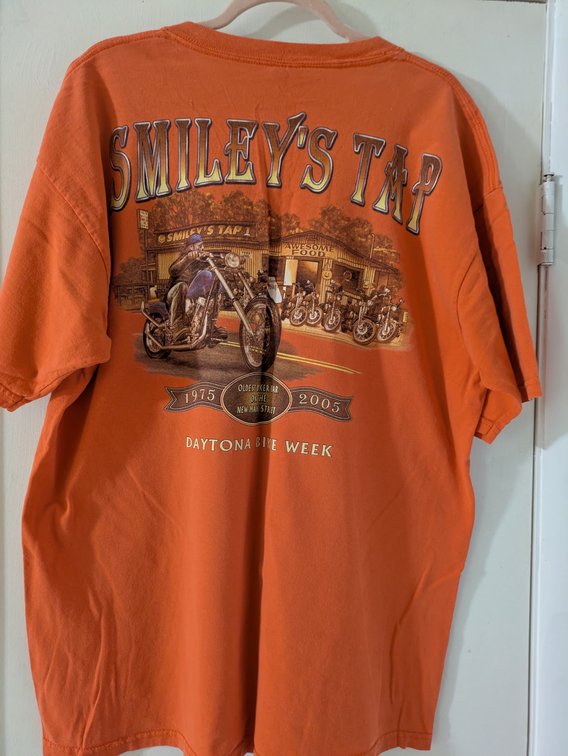 2005 SMILEYS TAP SHIRT SIZE XL