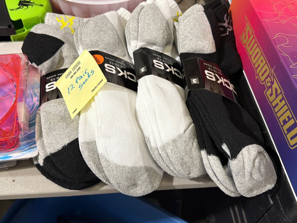 12 PAIRS OF SIZE 10-13 SOCKS
