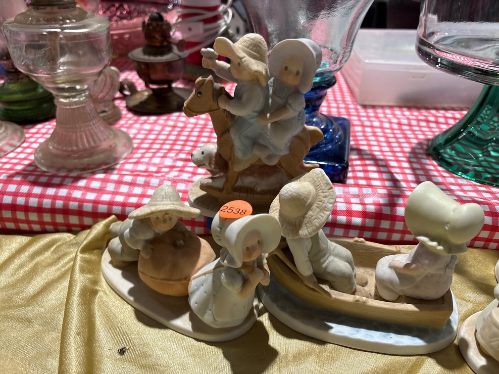 (3) CIRCLE OF FRIENDS FIGURINES