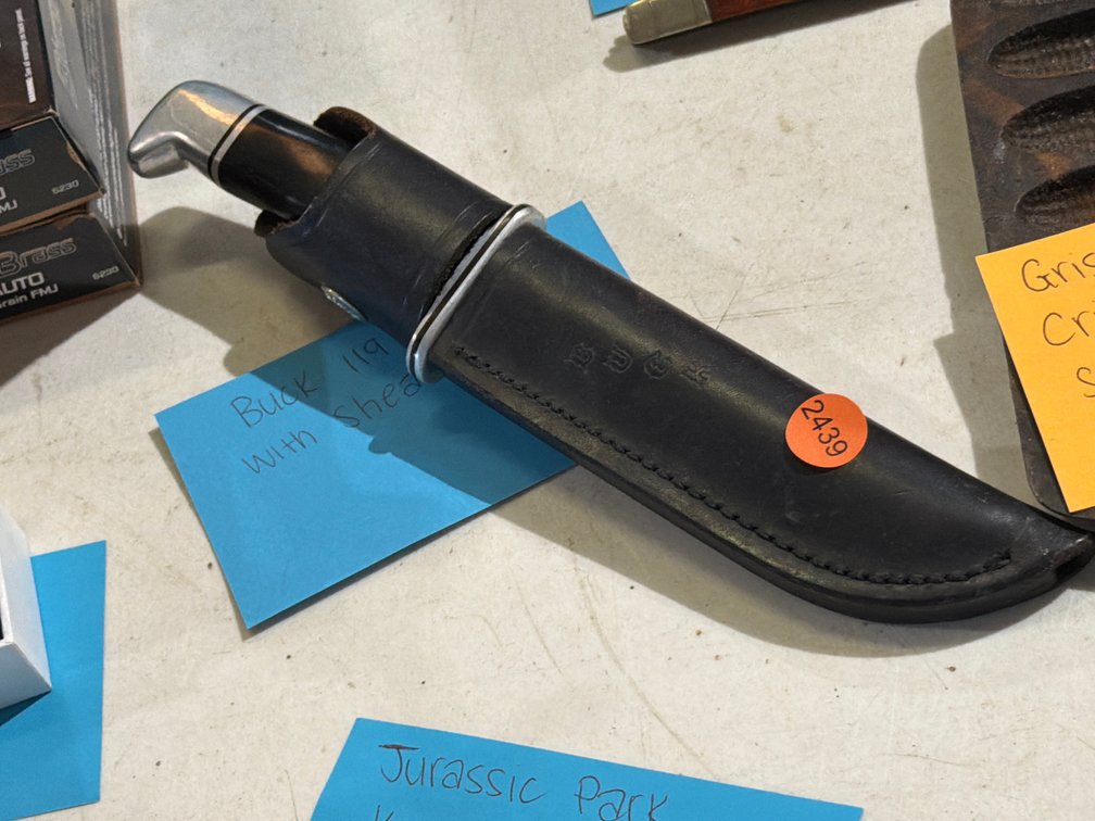 BUCK KNIFE WITH SHEATH