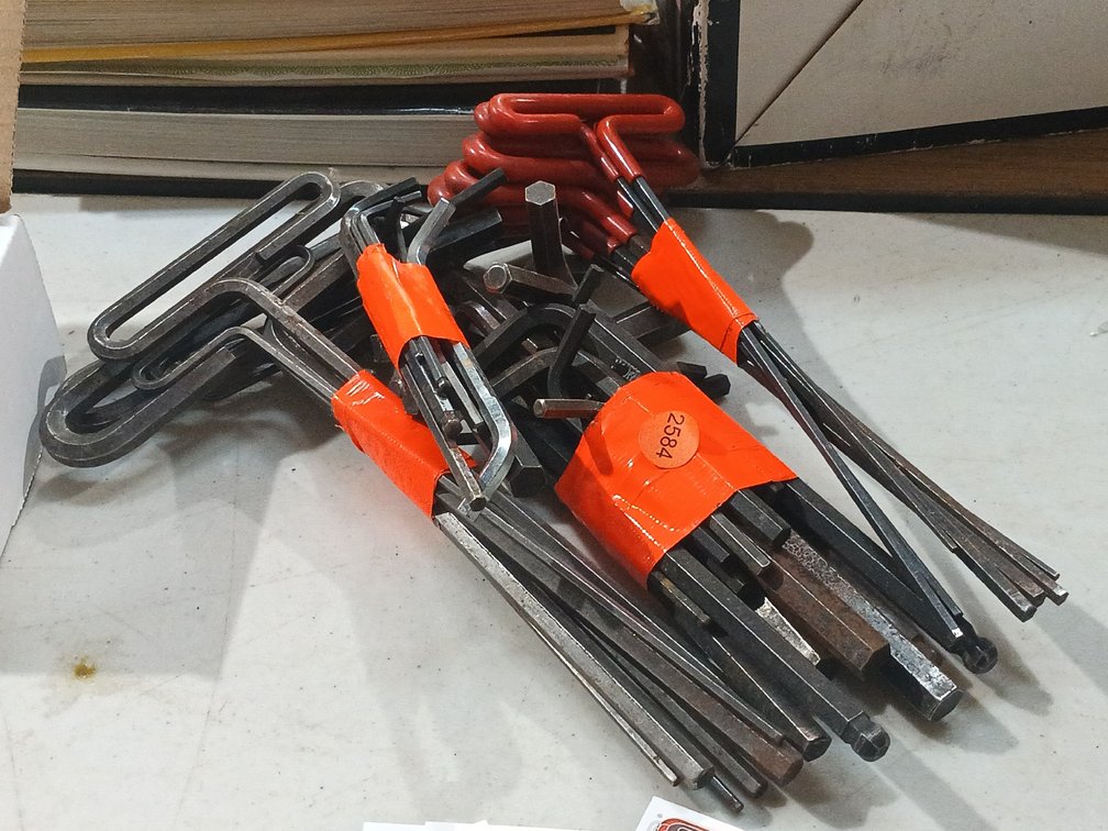LOT OF HEX KEY ALLEN WRENCHES
