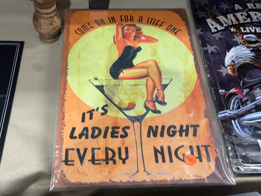 METAL SIGN