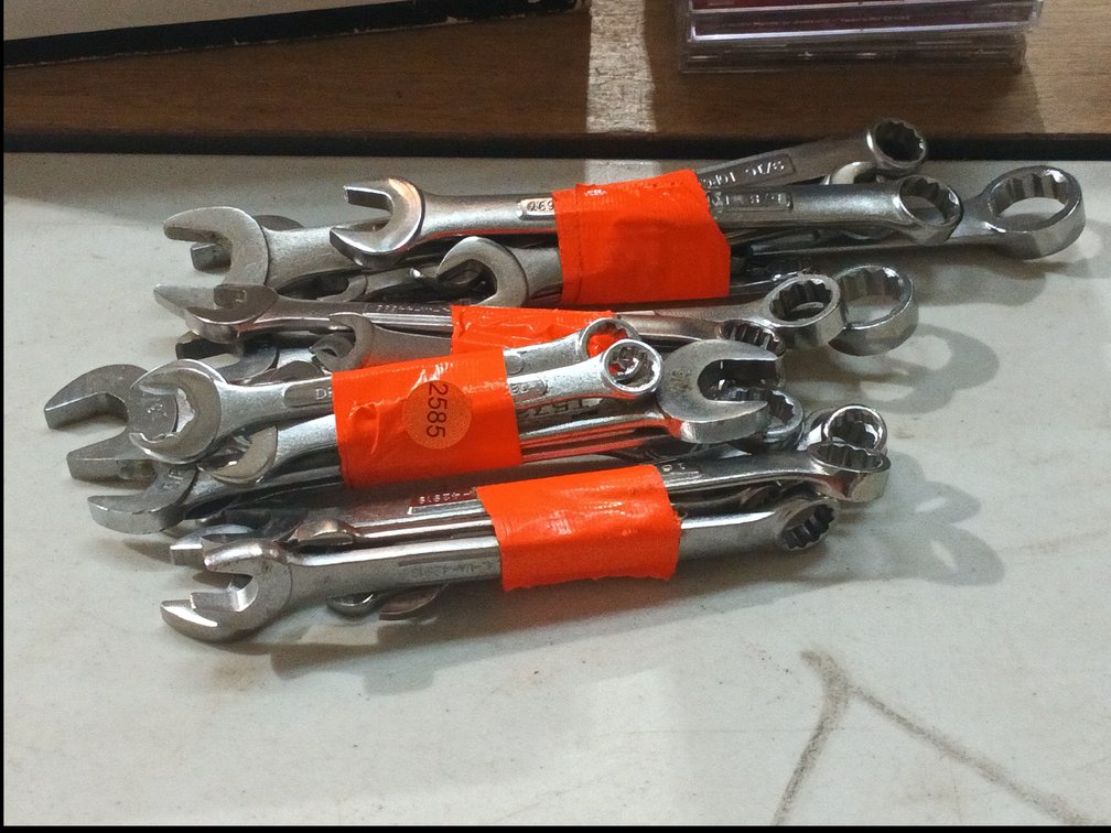 LOT OF WRENCHES