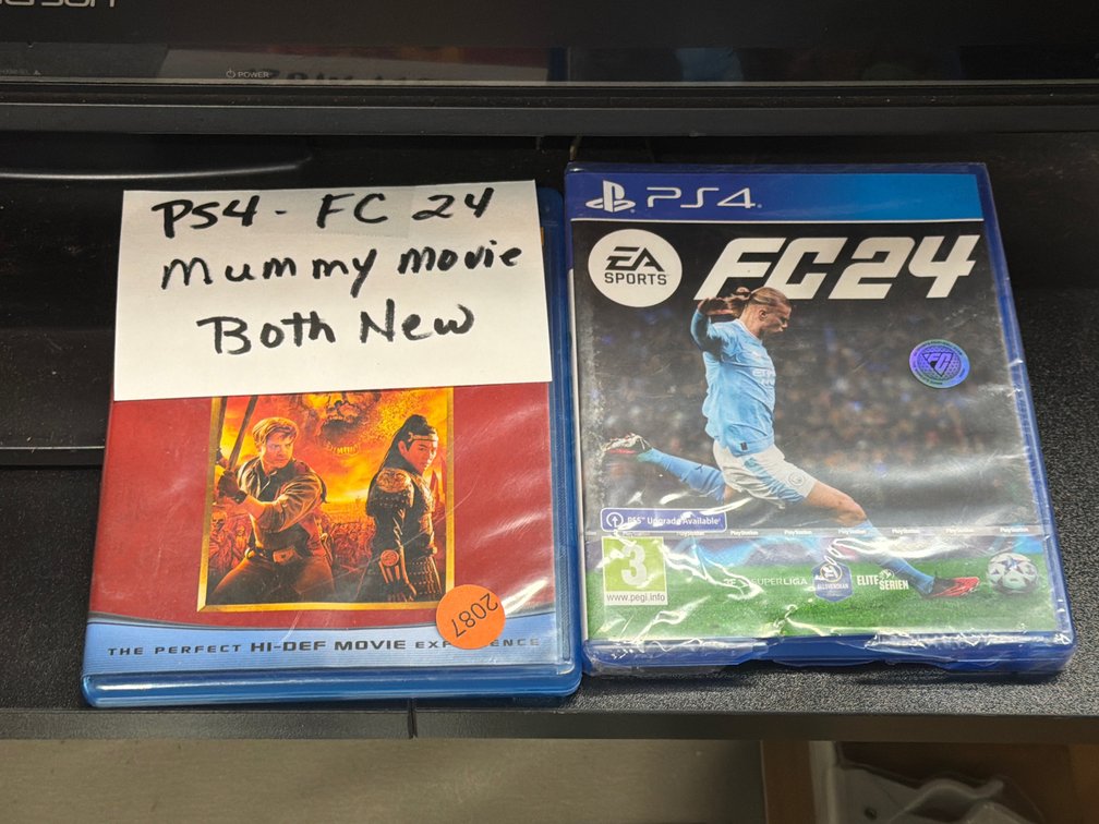 MUMMY MOVIE AND PS4 SOCCER FC24 GAME