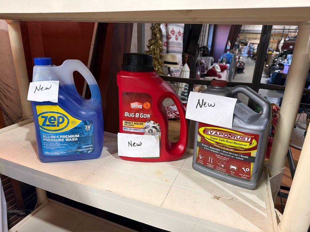 PRESSURE WASH, BUG KILLER, AND RUST REMOVER