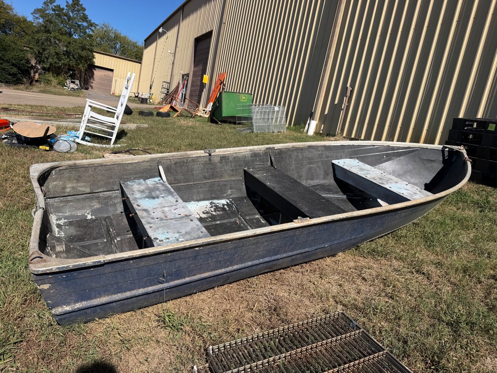 12FT ALUMINUM BOAT